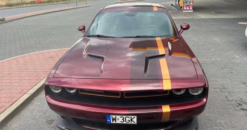 Dodge Challenger cena 130000 przebieg: 131000, rok produkcji 2017 z Wrocław małe 211